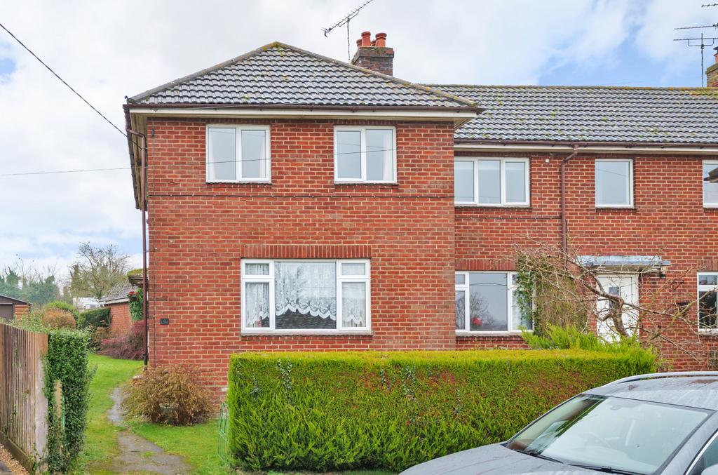 Hobbs Close, Sutton, Alresford, Hampshire, SO24 2 bed end of