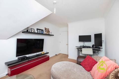 3 bedroom apartment for sale, Foxwood, Poole BH14
