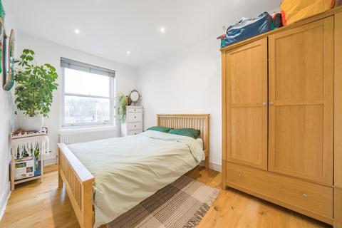 3 bedroom flat for sale - Old London Road, Kingston upon Thames