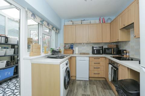 48 Balfour Road, Dover, CT16 2NG