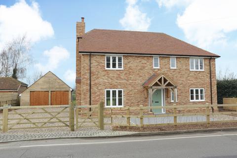 4 bedroom detached house for sale - The Street, Preston, CT3