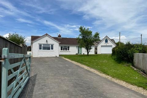 4 bedroom detached bungalow for sale, Cresselly, Kilgetty SA68