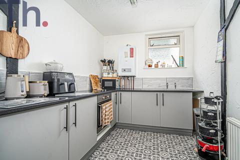 2 bedroom flat for sale, Costura Lodge, Ventnor PO38