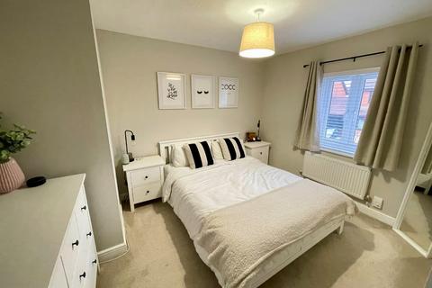 60 Lorimer Close, Luton, LU2 7RL
