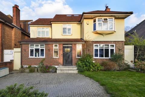 14 Birkdale Road, London, W5 1JZ