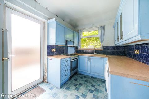205 Princes Gardens, Acton, London, W3 0LT