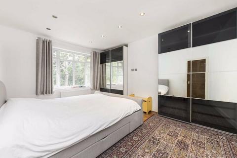 44 Ainsdale Road, London, W5 1JX