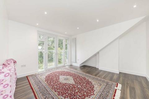 44 Ainsdale Road, London, W5 1JX