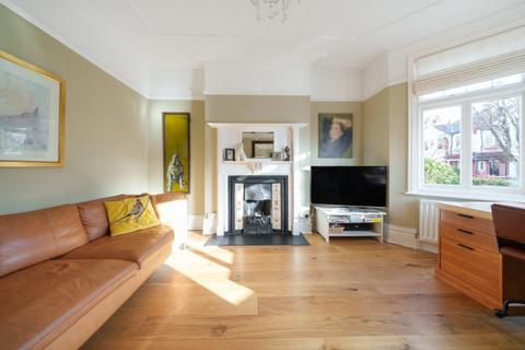 23 Boileau Road, London, W5 3AL