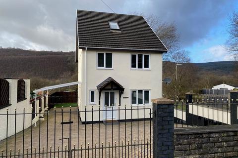 4 bedroom detached house for sale, 50, Main Road, Crynant, Neath.