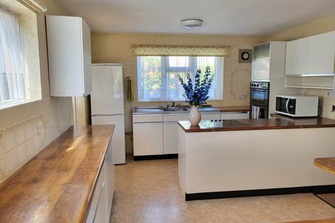 3 bedroom detached bungalow for sale, Elmwood Gardens, Colyton, Devon