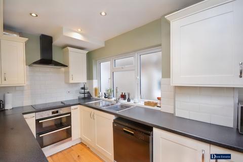 24 Firham Park Avenue, Romford, RM3 0SJ