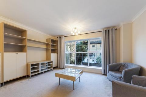 3 bedroom terraced house for sale, De Quincey Mews, London, E16