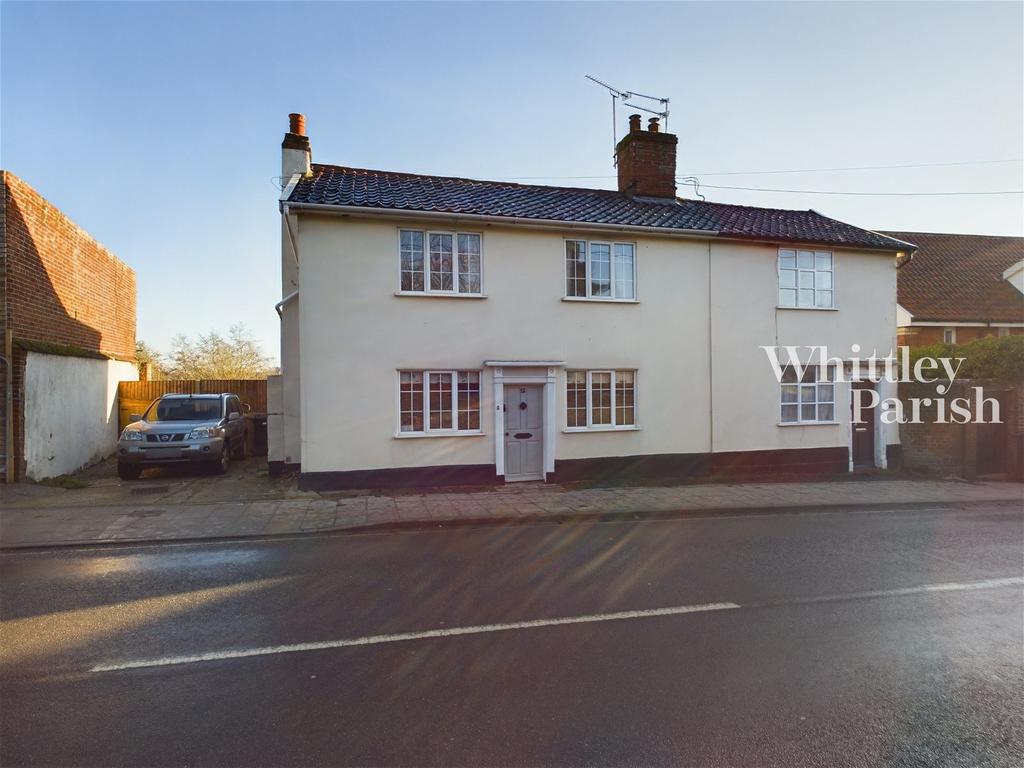 Denmark Street, Diss 3 bed semidetached house for sale £325,000