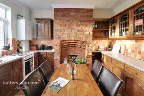 2 bedroom cottage for sale, Sandbach Road, Rode Heath