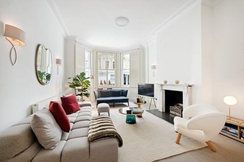 3 bedroom flat for sale, Manson Place, London
