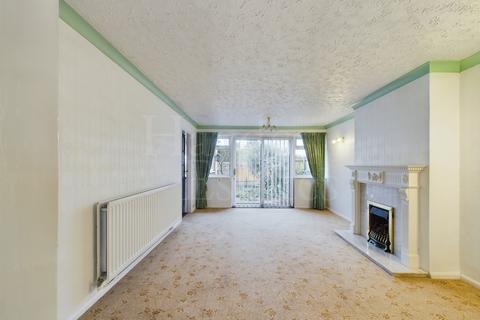 2 bedroom semi-detached bungalow for sale, Hales Park, Bewdley, DY12 2HU