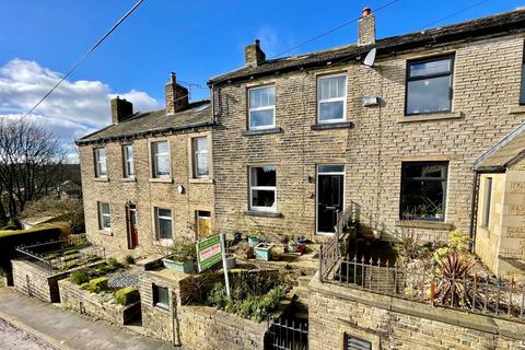105 Burn Road, Huddersfield, HD2 2EG