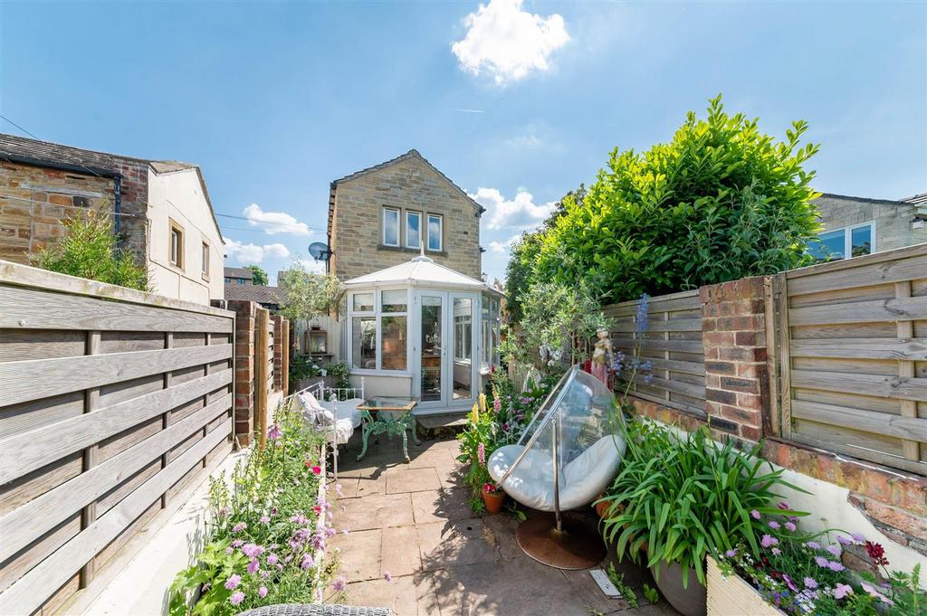 Bilham Road, Clayton West, HD8 2 bed detached house for sale £260,000