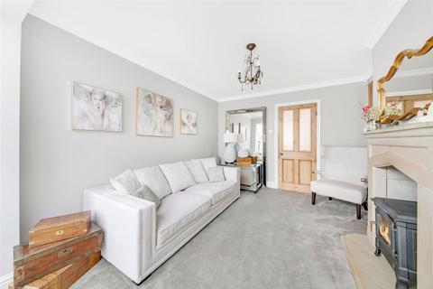 Balloch Cottage Bilham Road, Clayton West, Huddersfield, HD8 9PA