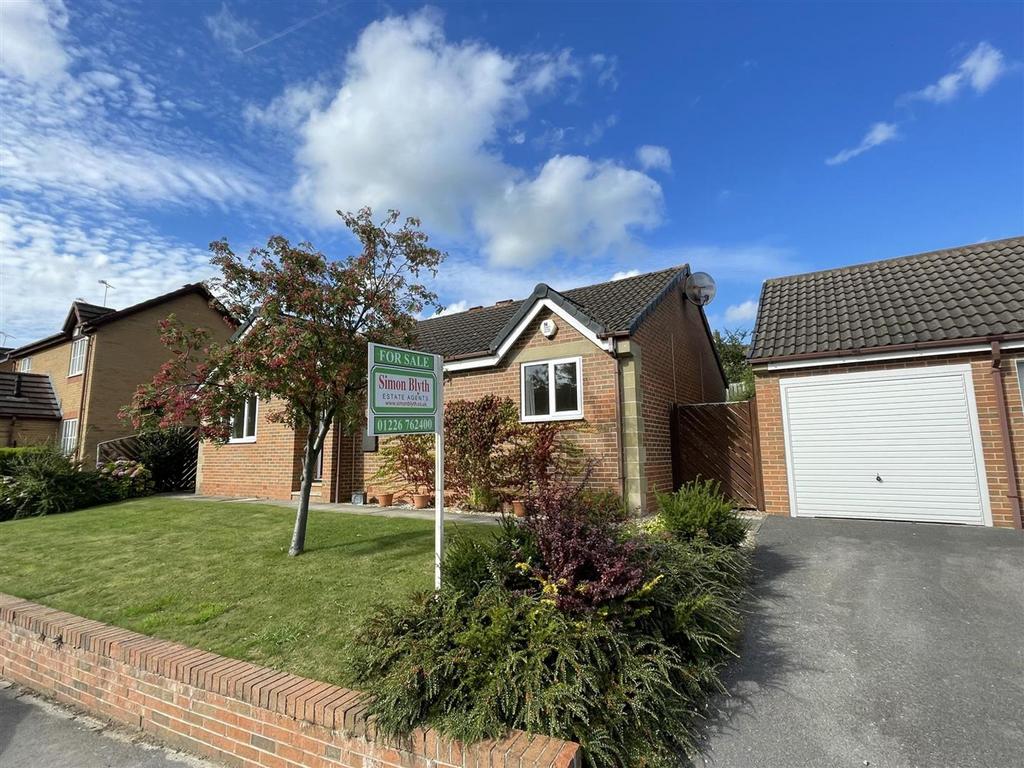 Towngate, Silkstone 3 bed detached bungalow for sale £285,000