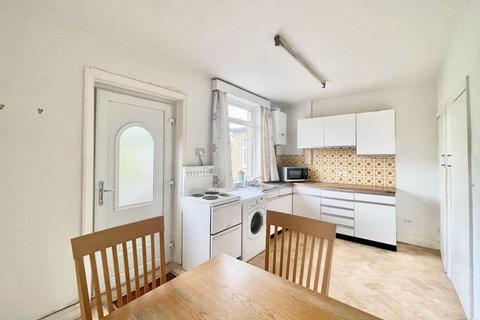 2 bedroom terraced house for sale - Standiforth Road, Dalton, HD5