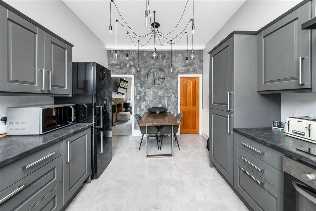 Open plan dining kitchen