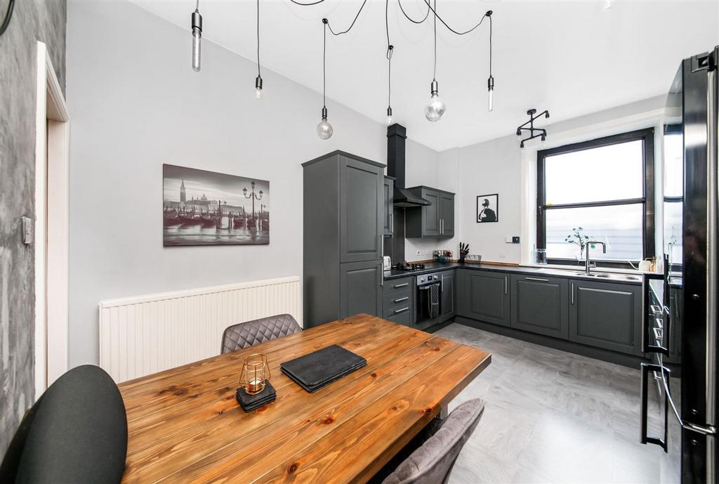 Open plan dining kitchen