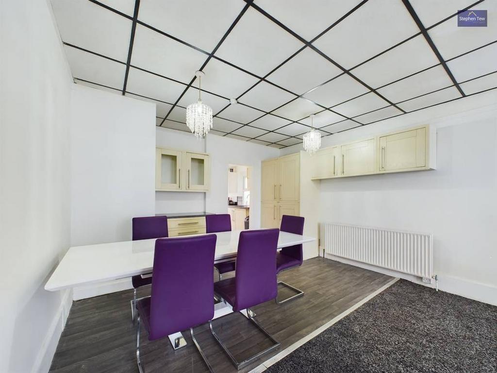 Lounge / Diner