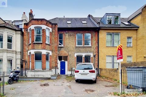 3 bedroom flat for sale - Christchurch Road, Tulse HIll, London, SW2