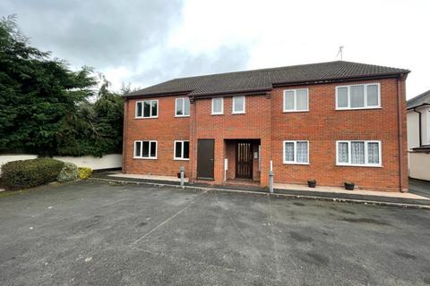1 bedroom flat to rent, St Peters Court  Droitwich  WR9 7BJ
