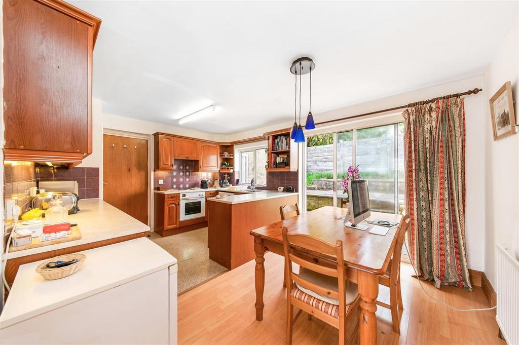 Open plan dining kitchen