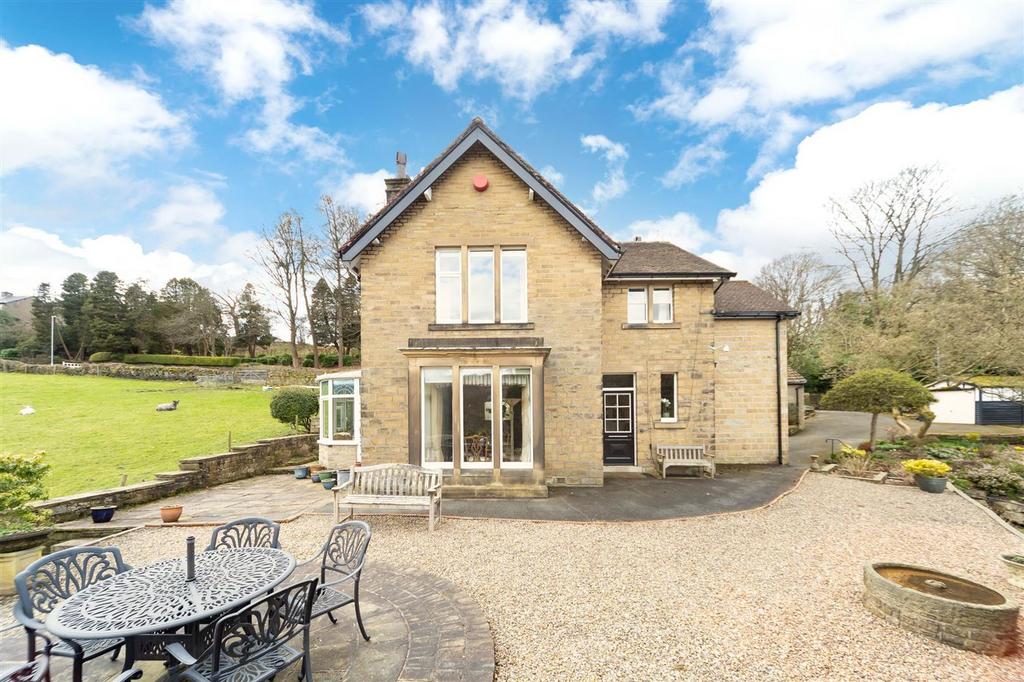 Far Banks, Honley, HD9 4 bed detached house for sale £600,000