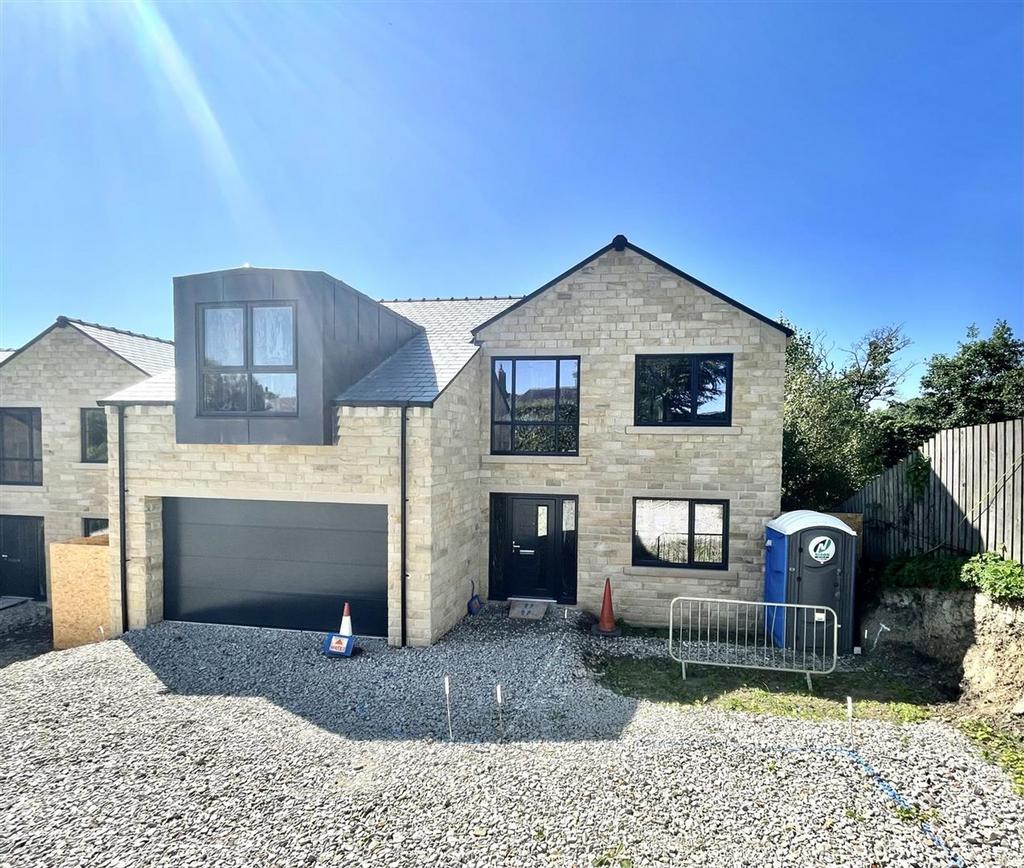 Lightridge Road, Fixby, HD2 5 bed detached house for sale £760,000