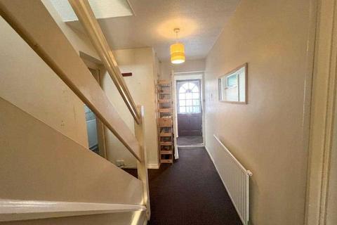 3 bedroom end of terrace house to rent, Goodman Park, Slough