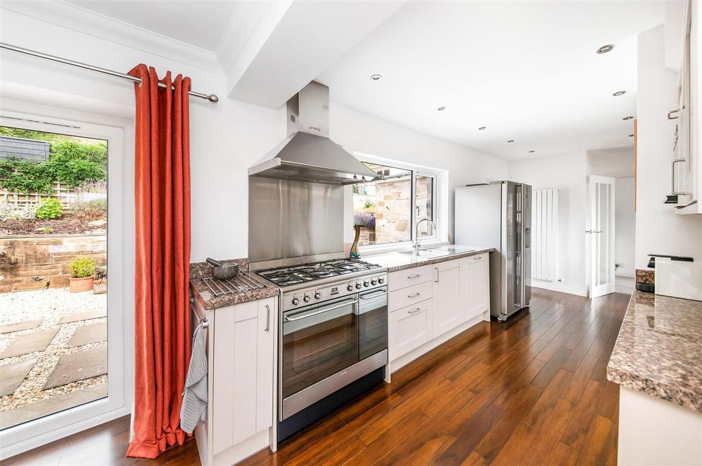 Open plan dining kitchen