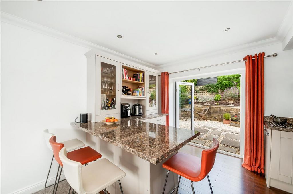 Open plan dining kitchen