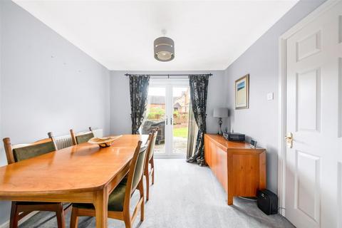 14 All Saints Close, Clayton West, Huddersfield, HD8 9TS