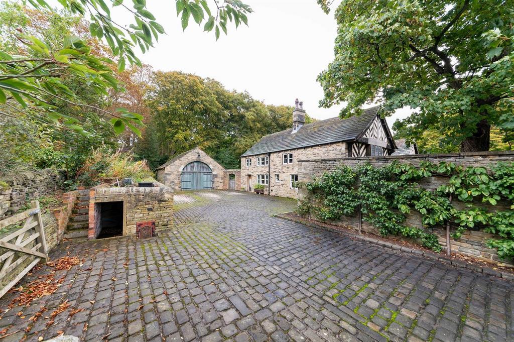 Hopton Hall Lane, Mirfield, WF14 6 bed detached house for sale £1,150,000