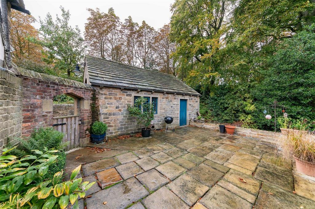 Detached double garage