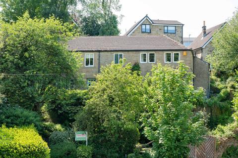 4 bedroom cottage for sale, Kirk House, Low Town, Kirkburton, HD8