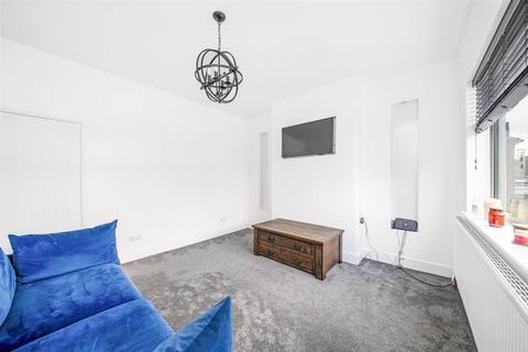 3 bedroom terraced house for sale, Regent Street, Normanton, WF6