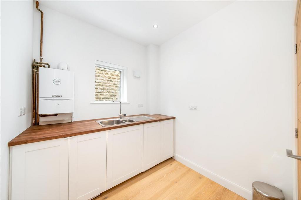 Utility room/kitchen
