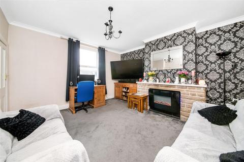 2 bedroom terraced house for sale, Northorpe Lane, Mirfield, WF14