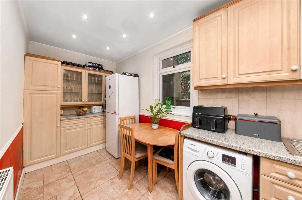 Open plan dining kitchen