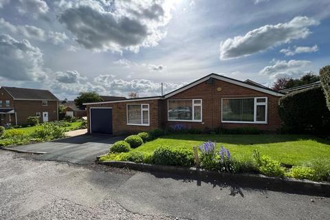 3 bedroom detached house for sale, Chessington Drive, Flockton, WF4