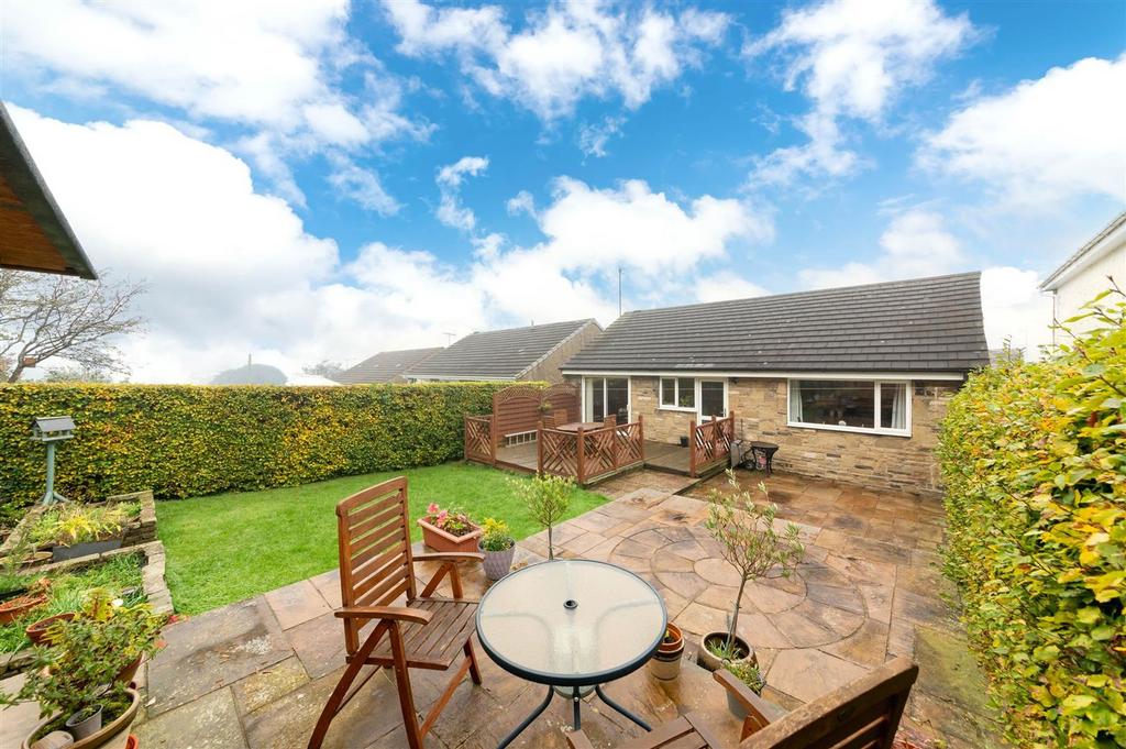Lascelles Hall Road, Huddersfield, HD5 4 bed detached house for sale