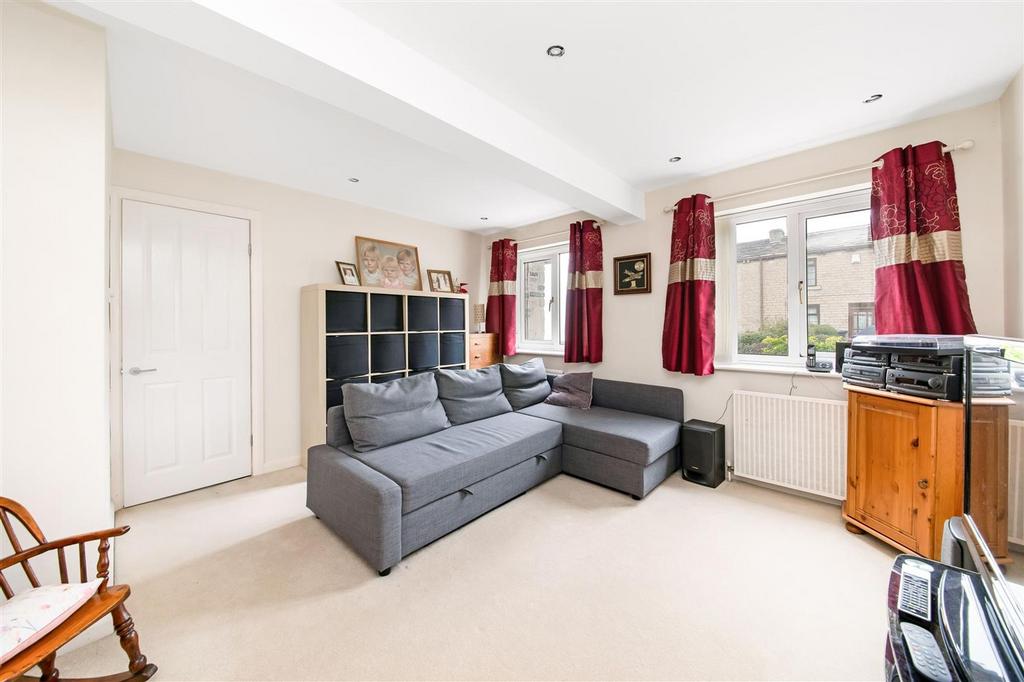 Bedroom three / sitting room