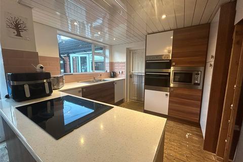 11 Brooklands Avenue, Chadderton, Oldham, OL9 8PF