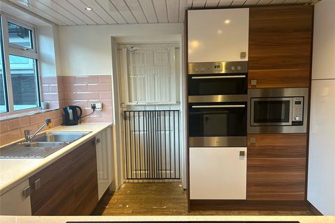 11 Brooklands Avenue, Chadderton, Oldham, OL9 8PF